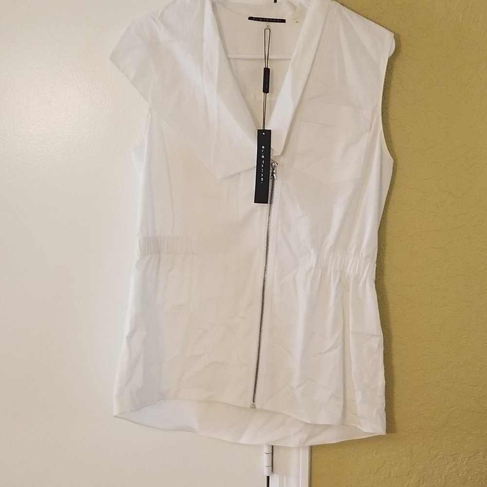 Elie Tahari White Sleeveless Blouse with Zip